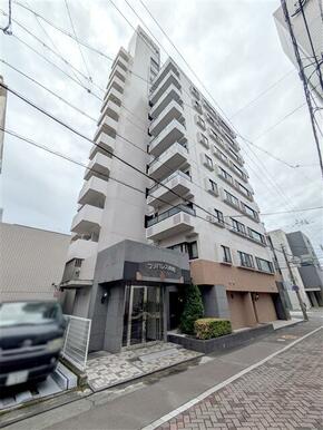 JR静岡駅まで徒歩5分の好立地です。