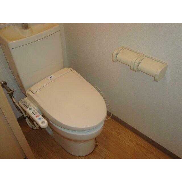 シャワー付トイレ