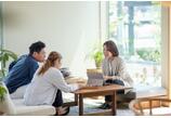 情報提供会社