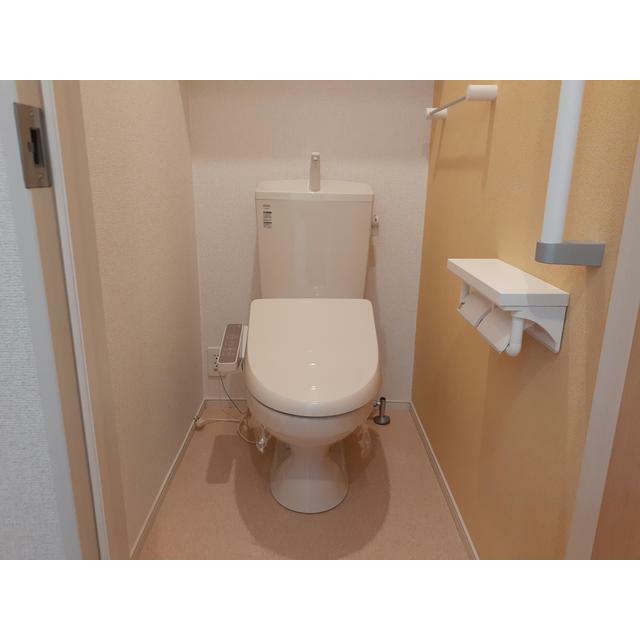 apartment 国母４丁目