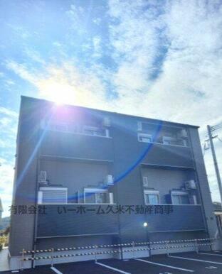 落ち着いた雰囲気の外観です