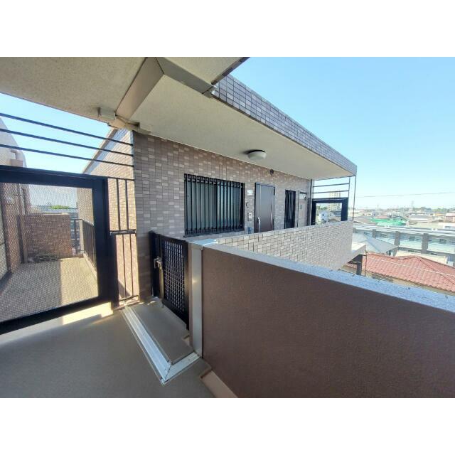 隣接住戸なしの特別な住まい