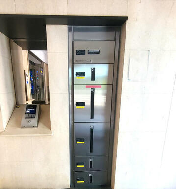 オートロック・宅配ボックス付