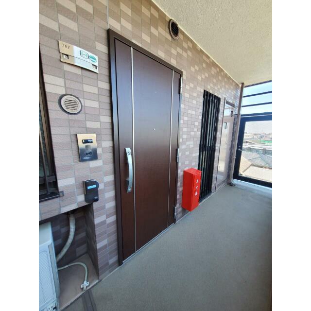 専用ポーチ付き