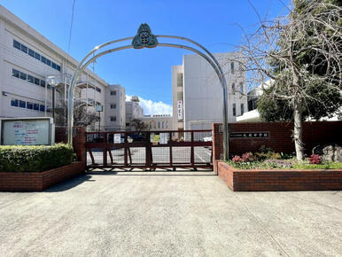 大成小学校