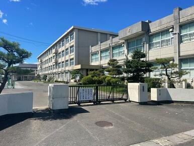 岐阜市立境川中学校