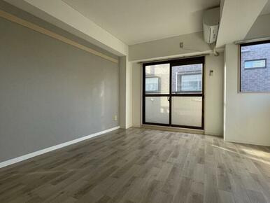 ※同タイプの室内参照※