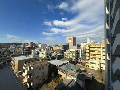 ７階なので青空が広く見え、開放感のある見晴らしの良い眺望☆