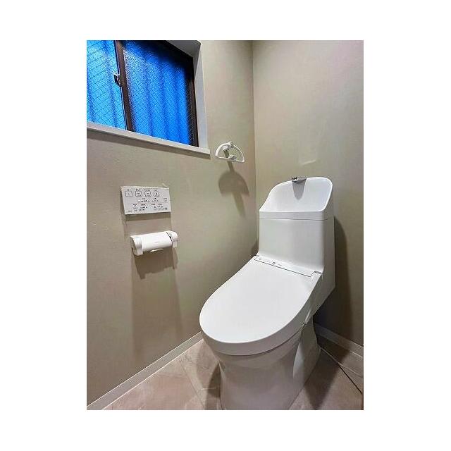 「1Fトイレ」トイレは新品交換致しました。