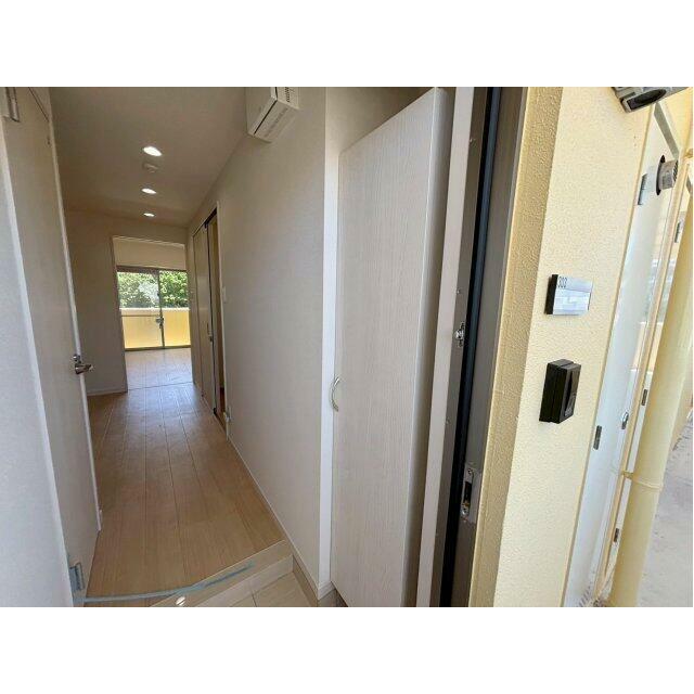 ※303号室の室内写真を掲載しております。