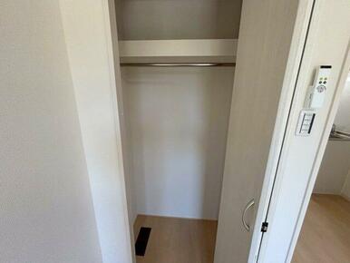 ※303号室の室内写真を掲載しております。