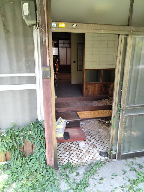 物件画像 北九州市八幡東区 上本町２丁目 (スペースワールド駅) 1階建 4DK