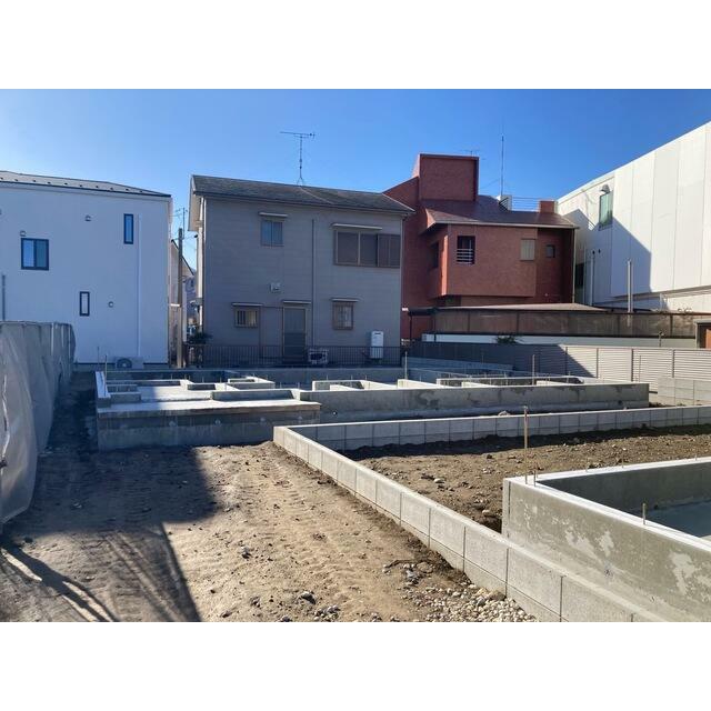 日を重ねるごとにこの佇まいに愛着が湧いてきそう（2号棟）