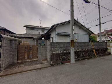 東側は静かな生活道路です　≪更地渡し≫