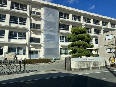 松山市立南第二中学校