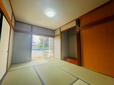 和室は約6帖でございます