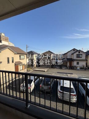 お部屋からの景色です！圧迫感がないので暮らしやすい♪