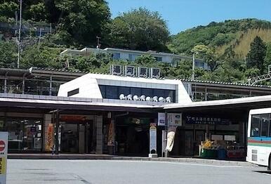 東海道線・湯河原駅