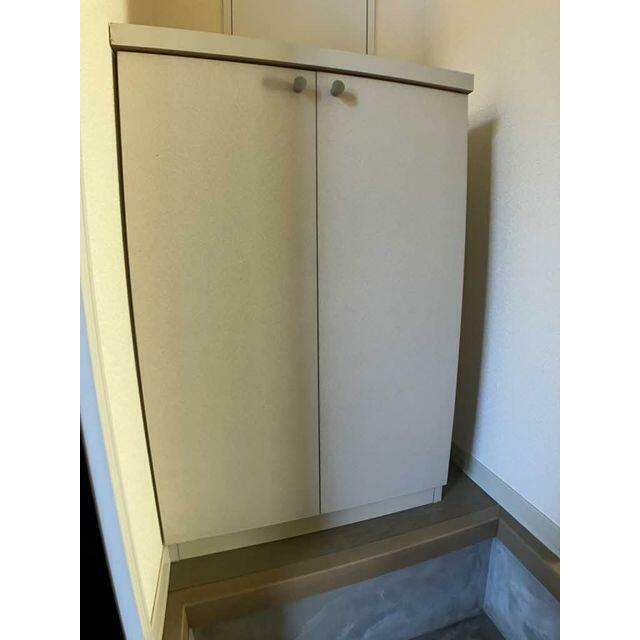 シューズボックス