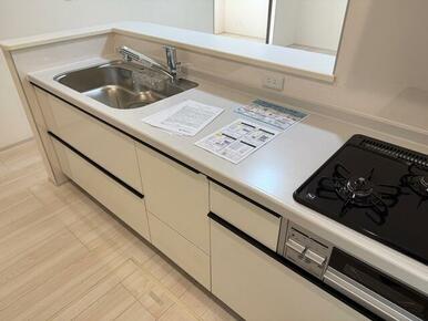 コンロ数が増えると手の込んだ料理に思わずチャレンジしてみたくなる！？（5号棟）