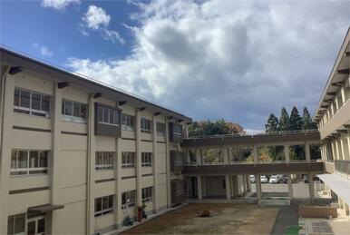 大分市立横瀬小学校