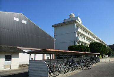 大分市立稙田西中学校