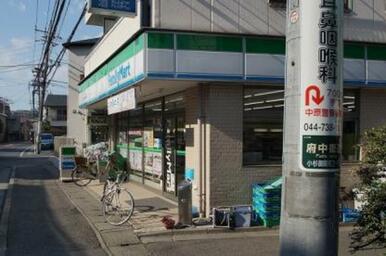 ファミリーマート小杉法政通り店