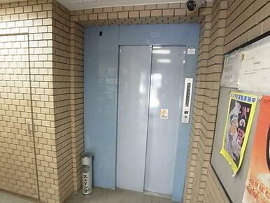 エレベーター