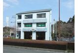 情報提供会社