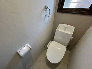 トイレ新品交換済み