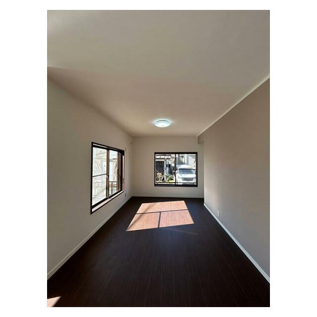 リビング約18.6帖、別角度から（3）