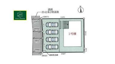区画の全体図です。敷地内には並列駐車で４台分の駐車スペース有り。