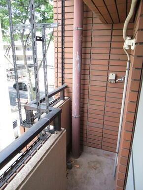 洗濯機搬入路が狭いのでよくご確認下さい