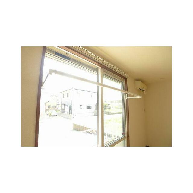 【ＬＤＫ１２．９帖】雨天・曇天時だけでなく花粉対策や防犯上、人目を避けたい洗濯物の室内干しに役立つ…