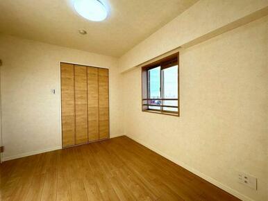 「北西洋室」ウォークインクローゼットがございます。