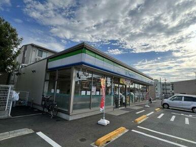 ファミリーマート 四街道小学校前店