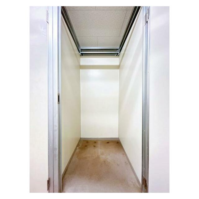 「トランクルーム」中のお写真です。