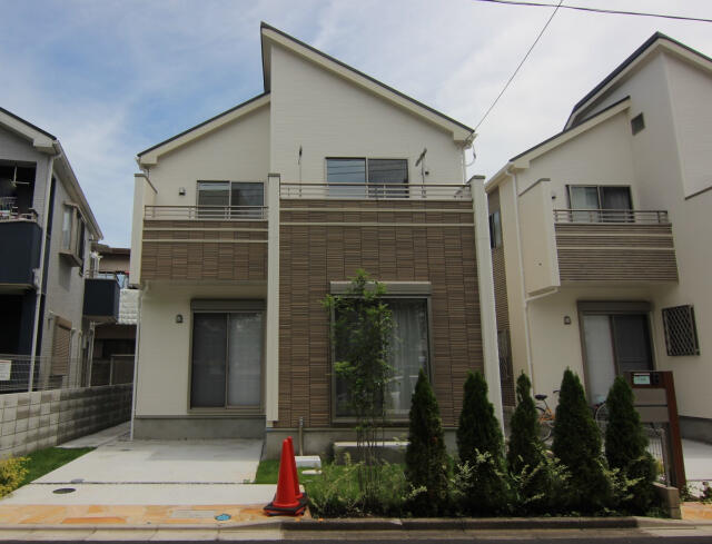 ブルーミングガーデン 小金井市中町１丁目３棟 長期優良住宅 4ldk 小金井市の新築売戸建住宅の物件情報 一戸建て 新築 中古 狭山から埼玉 東京の不動産はアスキージャパン 5e9995b8990e336f66794386