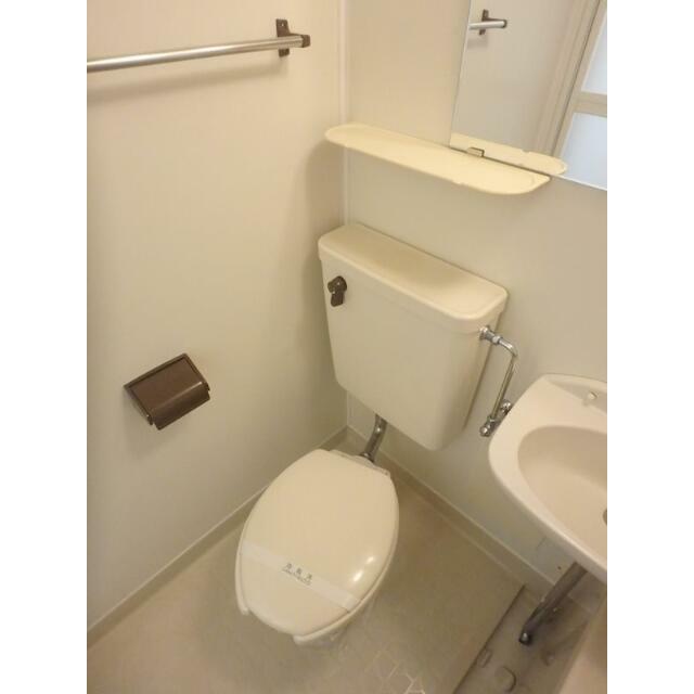 小窓も有り、換気も十分です