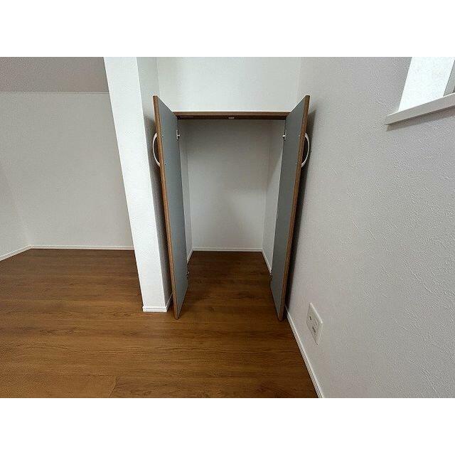 (12)洋室５帖クローゼット