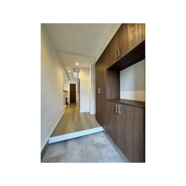 大容量シューズボックスつき。