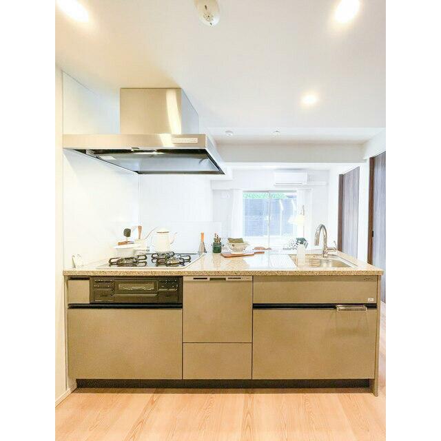 【家具・家電の備え付けはありません】