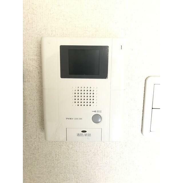 エントランスの画像がカラーで確認できます