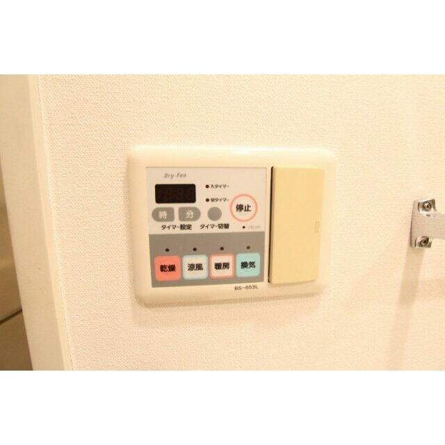 ※参考写真　浴室乾燥機