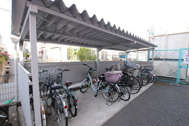 屋根付き駐輪場！