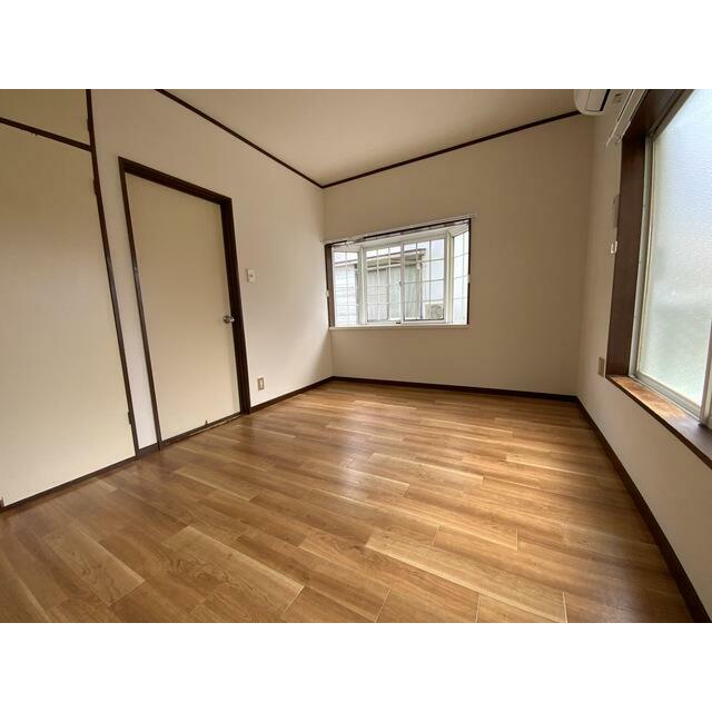 洋室（２面採光）