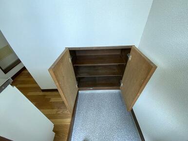 下駄箱付で玄関もすっきり出来ます