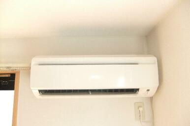 ※同タイプの別部屋写真となります