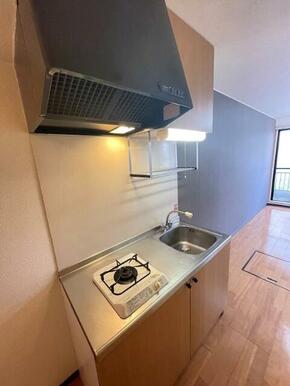 ※同タイプの別部屋写真となります