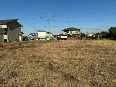 お好きなハウスメーカーで建築可能